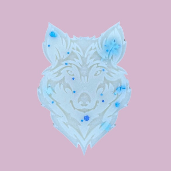 Snowkissed Lodge Wolf Shape