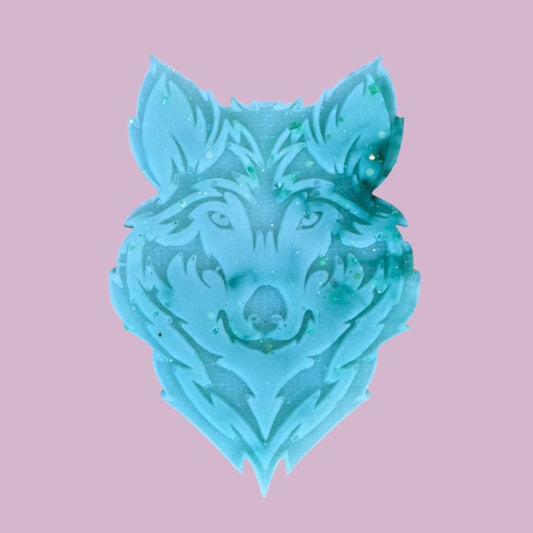 Lenny Sandalwood & Eucalyptus Wolf Shape