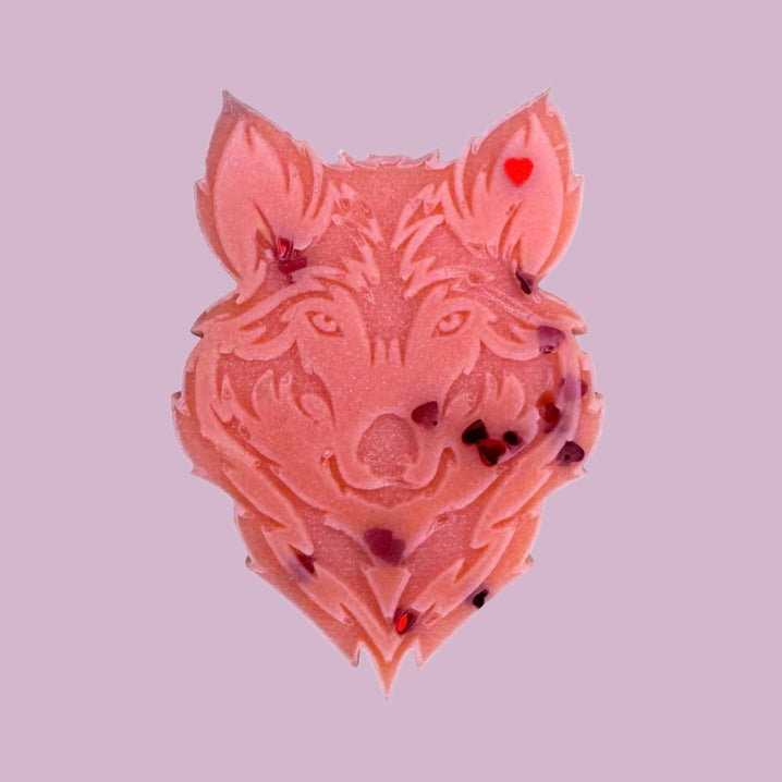Eden Juicy Apple Wolf Shape