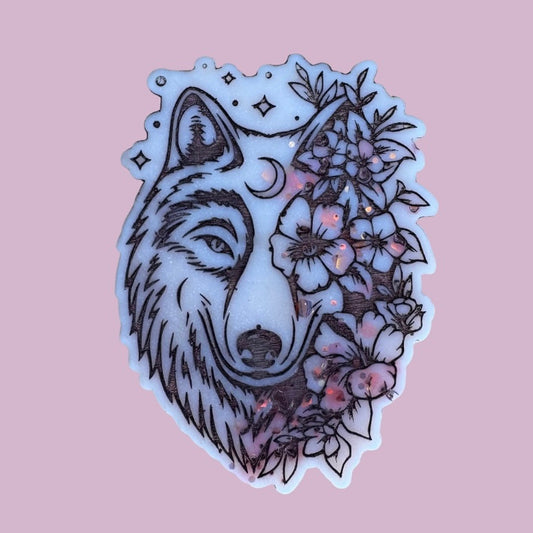 Cinnamon Bubblegum Flower Wolf Shape