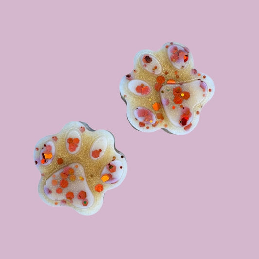 Praline & Vanilla Whip Paw Print Shapes