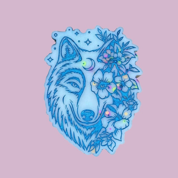 Fruity Juicy Bubblegum Flower Wolf Shape