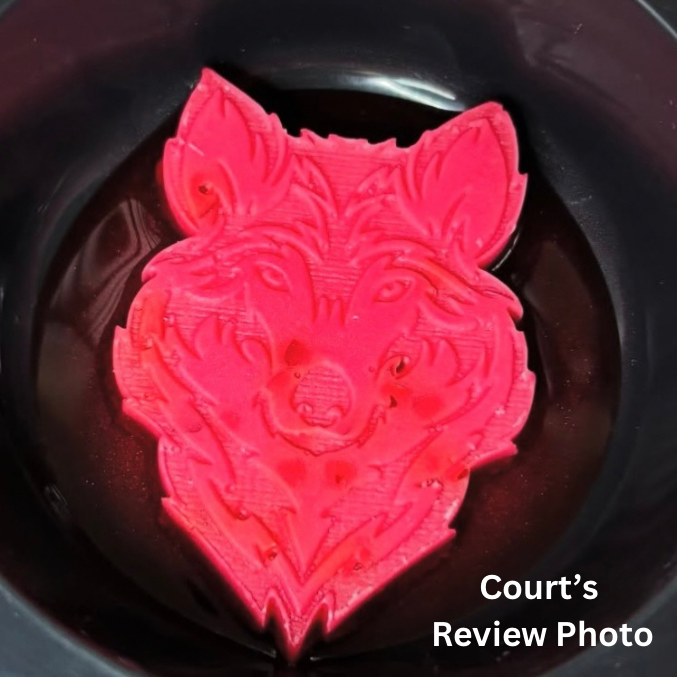 Eden Juicy Apple Wolf Shape