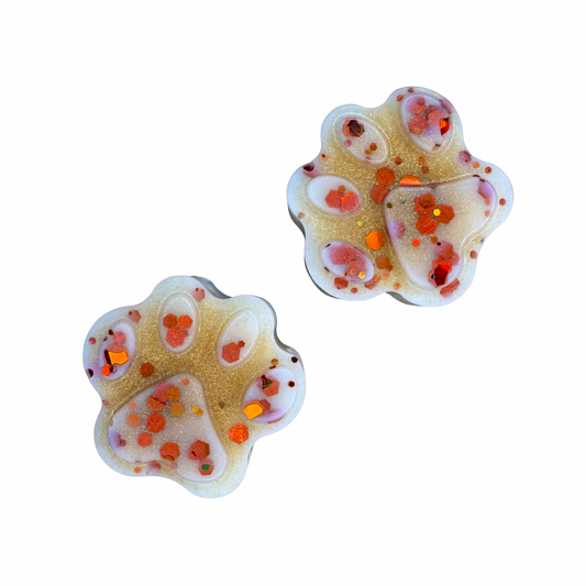 Praline & Vanilla Whip Paw Print Shapes