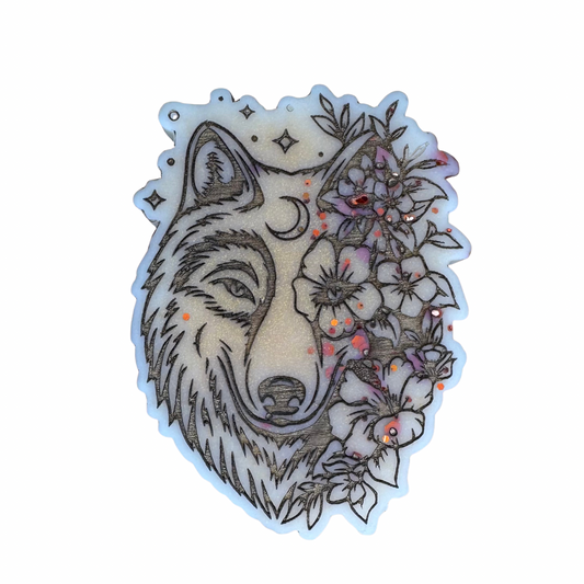 Praline & Vanilla Whip Flower Wolf Shape